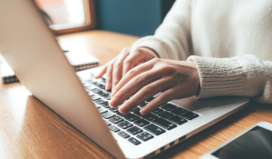 How to Write a Compelling Estate Sale Listing 